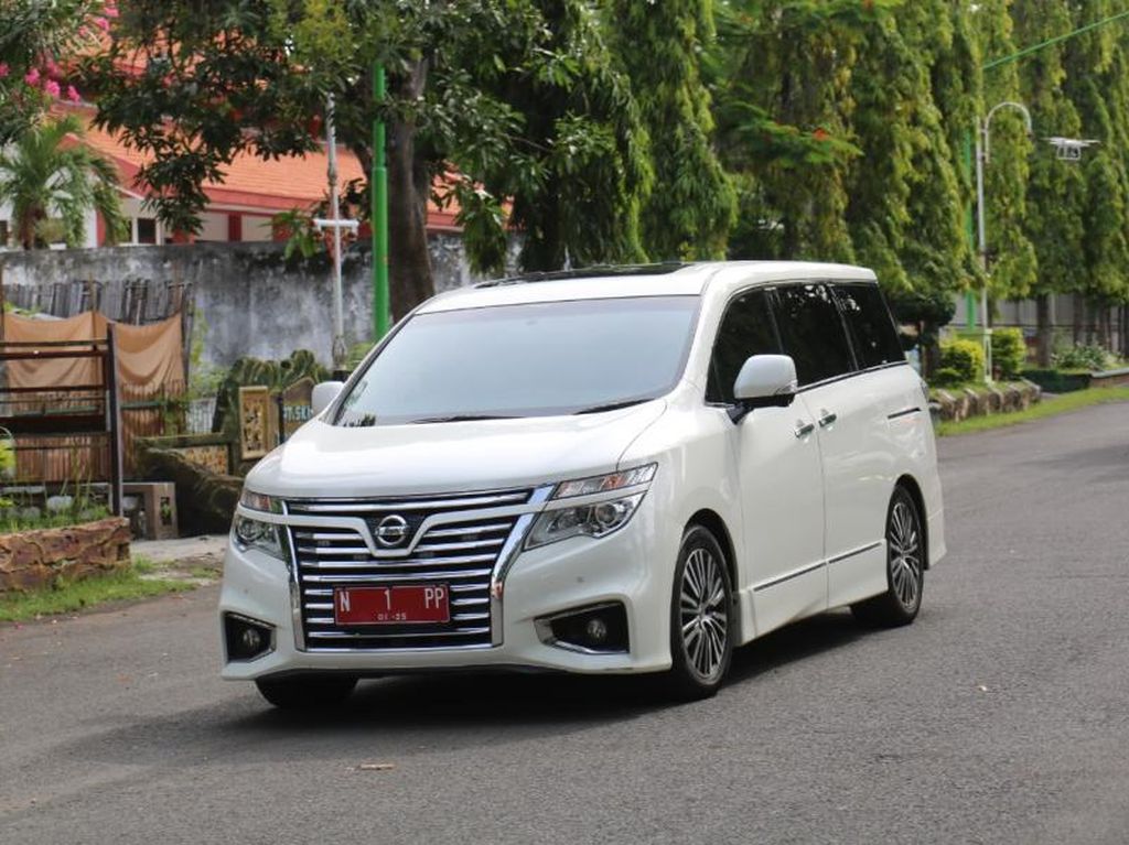 Mobil Dinas Wali Kota Probolinggo Bisa Dipinjam buat Nikahan, Gratis Plus Sopir Mobil Dinas Wali Kota Probolinggo Bisa Dipinjam buat Nikahan, Gratis Plus Sopir