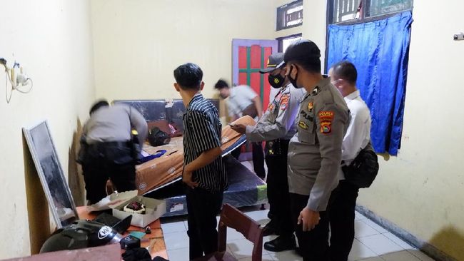 Rayakan Hari Jadi Pacaran dalam Hotel, Pelajar di Sumbawa Diamankan Rayakan Hari Jadi Pacaran dalam Hotel, Pelajar di Sumbawa Diamankan