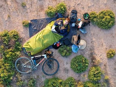 Mantap! Pria Inggris ini Gowes Sepeda Keliling Dunia