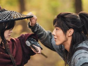 5 Foto Terbaru Ji Soo Buat Drama Korea River Where the Moon Rises