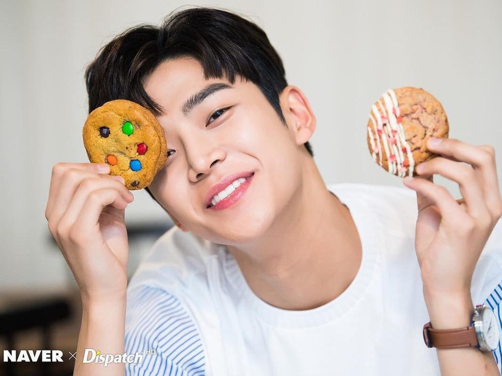 10 Momen Kuliner Rowoon SF9, Bintang Drakor She Would Never Know 10 Momen Kuliner Rowoon SF9, Bintang Drakor She Would Never Know