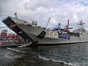 TNI AL Salurkan Bantuan untuk Korban Gempa Sulbar