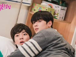 4 Momen True Beauty Episode 11, Ada Bromance Cha Eun Woo dan Hwang In Yeop