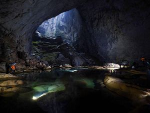 Gua Terbesar Dunia yang Kembali Ramai Gua Terbesar Dunia yang Kembali Ramai
