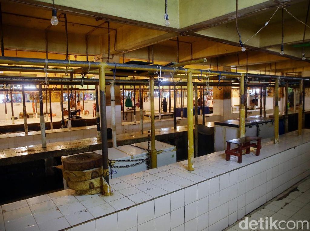 Pemerintah Jamin Stok Daging Sapi di Pasar Tersedia Lagi Besok Pemerintah Jamin Stok Daging Sapi di Pasar Tersedia Lagi Besok