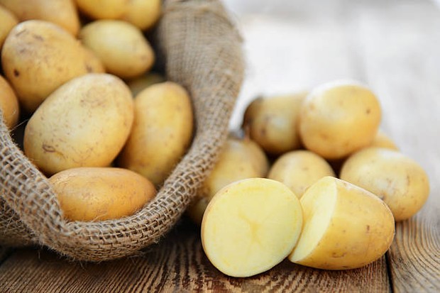 Kentang dapat meredakan mata panda / foto: istockphoto.com