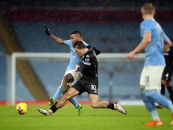 Man City Menang, tapi Villa Bikin Guardiola Ketar-ketir Juga