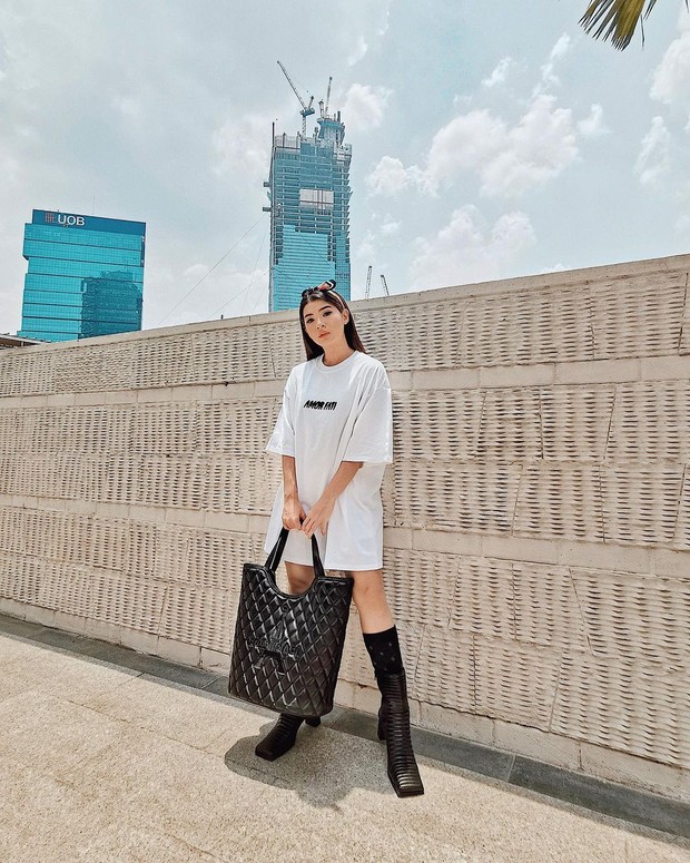 Keren dengan T-Shirt ala Anaz Siantar