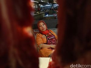 Pedagang Pasar Kosambi Bandung Keluhkan Harga Daging Sapi Naik di RPH Pedagang Pasar Kosambi Bandung Keluhkan Harga Daging Sapi Naik di RPH