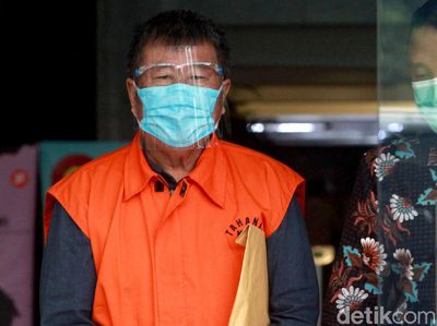 Penyuap Bupati Nonaktif Banggai Laut Siap Dibawa ke Pengadilan
