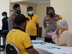 Puluhan Anggota Polisi Sidoarjo Donor Darah Plasma Konvalesen