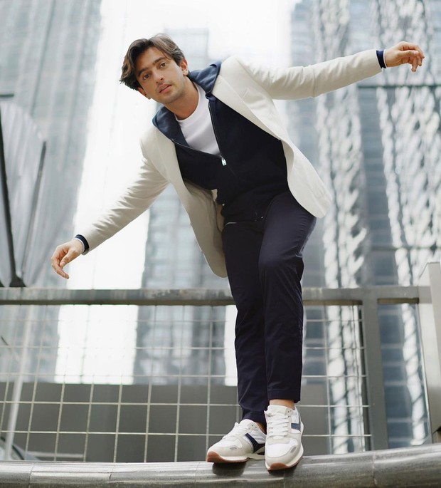 Potret tampan Omar Daniel/Instagram.com/OmarDaniel_ Potret tampan Omar Daniel