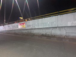 Sepekan Jadi Perhatian, Sampah di Flyover Ciputat Jauh Berkurang