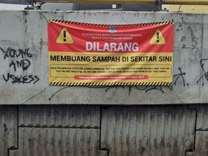 Amankan Flyover Ciputat dari Penyampah, DLH Tangsel-Warga Akan Berjaga