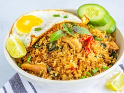 Resep Nasi Goreng Kencur dan Kemangi yang Harum Hangat