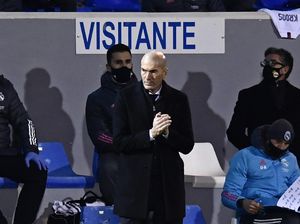 Didesak Mundur, Zidane Tolak Tinggalkan Real Madrid