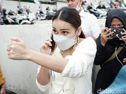 Adit Jayusman Ketahuan Sudah Pesan 5 Jas, Ayu Ting Ting Masih Bungkam