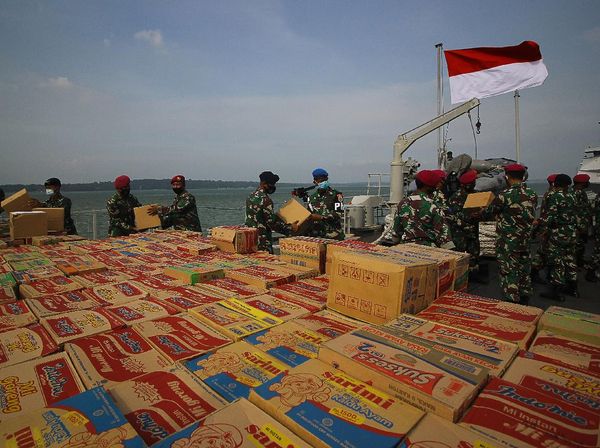 Bantuan Logistik untuk Korban Gempa Sulbar