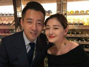 Waduh! Bukti Foto Perselingkuhan Mantan Suami Barbie Hsu Viral di Internet Waduh! Bukti Foto Perselingkuhan Mantan Suami Barbie Hsu Viral di Internet