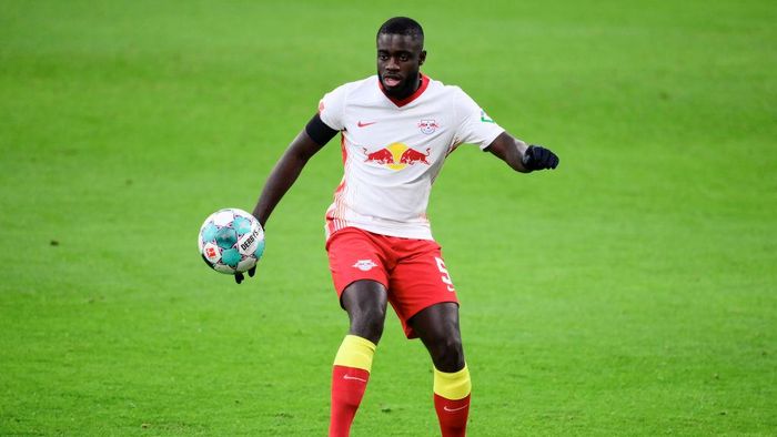 Dayot Upamecano LEIPZIG, GERMANY - DECEMBER 19: Dayot Upamecano of RB Leipzig controls the ball during the Bundesliga match between RB Leipzig and 1. FC Koeln at Red Bull Arena on December 19, 2020 in Leipzig, Germany. Sporting stadiums around Germany remain under strict restrictions due to the Coronavirus Pandemic as Government social distancing laws prohibit fans inside venues resulting in games being played behind closed doors. (Photo by Oliver Hardt/Getty Images)