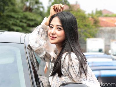 Pernah Terinfeksi COVID-19, Dewi Perssik Ingin Donor Plasma Darah
