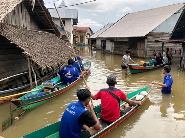 Distribusi Bantuan untuk Korban Banjir Kalsel