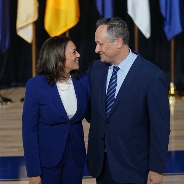 Kamala Harris dan Douglas Emhoff