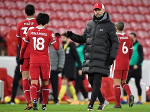 Si Merah Banyak Salah, Akhirnya Kalah Si Merah Banyak Salah, Akhirnya Kalah