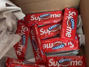 Niat Beli Oreo Supreme Pakai Cicilan, Penjual: Miskin Jangan Beli Niat Beli Oreo Supreme Pakai Cicilan, Penjual: Miskin Jangan Beli