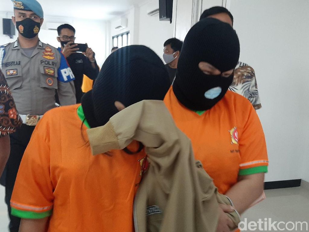 Polisi Bongkar Prostitusi di Puncak Bogor, 1 Muncikari Ditangkap Polisi Bongkar Prostitusi di Puncak Bogor, 1 Muncikari Ditangkap