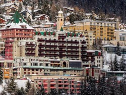 Swiss Lacak Mutasi Baru Virus Corona Sampai ke Resort Ski Mewah