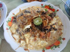 5 Warung Soto Enak yang Lokasinya Ngumpet di Gang