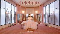 7 Foto IU buat Comeback Single Celebrity