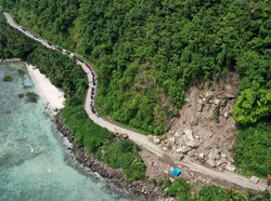 Kecelakaan di Jalur Trans Sulawesi Mamuju, Dua Mobil Ringsek