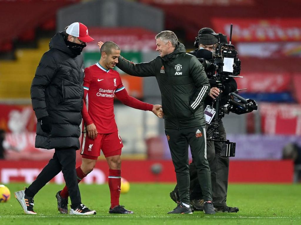 Piala FA: Liverpool Memang Jeblok, tapi MU Pantang Anggap Remeh Piala FA: Liverpool Memang Jeblok, tapi MU Pantang Anggap Remeh