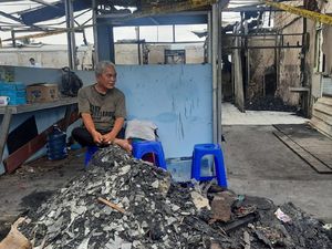 Korban Kebakaran di Gambir Berharap Punya Rumah Lagi: Tolong Kami