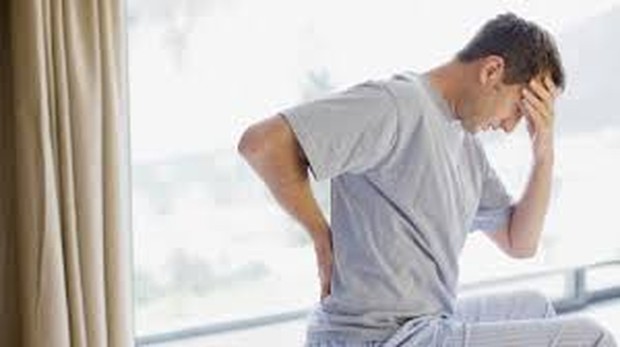 PMS Pria/ Sumber: Gentside.co.uk Seperti wanita, pria ternyata juga mengalami pergeseran dan perubahan hormonal. Setiap hari, kadar testosteron pria naik di pagi hari dan turun di malam hari. Kadar testosteron bahkan bisa bervariasi dari hari ke hari