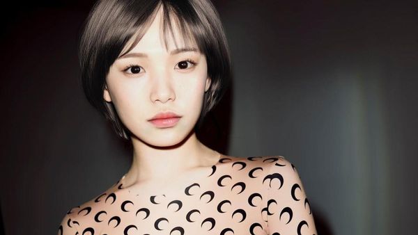 7 Foto Reah Keem, Selebgram Cantik yang Ternyata Influencer Virtual Korea