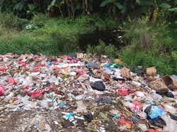 Video Joroknya Sampah di Akses Tol JORR Kalimalang Bekasi