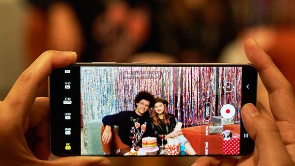 HP Samsung Terbaik, Ada Punya Kamu?