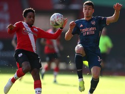 Arteta Sedih Banget Arsenal Tersingkir karena Gol Bunuh Diri