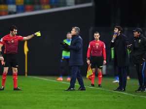 Inter Milan Imbang, Conte Ribut dengan Wasit Inter Milan Imbang, Conte Ribut dengan Wasit
