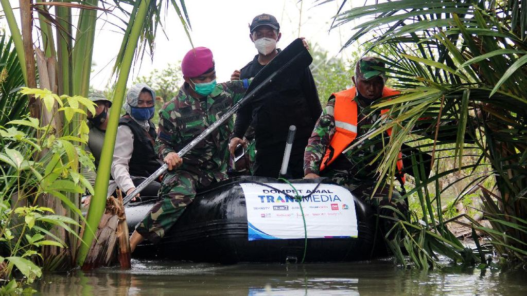 CT ARSA Foundation Distribusikan Bantuan ke Korban Banjir Kalsel