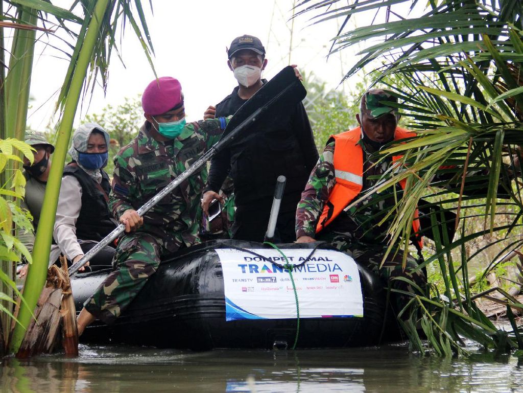 CT ARSA Foundation Distribusikan Bantuan ke Korban Banjir Kalsel