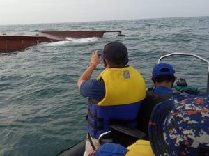 Pencarian 5 ABK yang Hilang di Perairan Gresik Diperpanjang 3 Hari