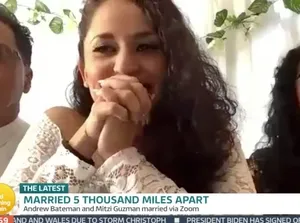 Viral Pengantin Nikah Tapi Terpisah, Suami di Inggris, Istri di Meksiko Viral Pengantin Nikah Tapi Terpisah, Suami di Inggris, Istri di Meksiko