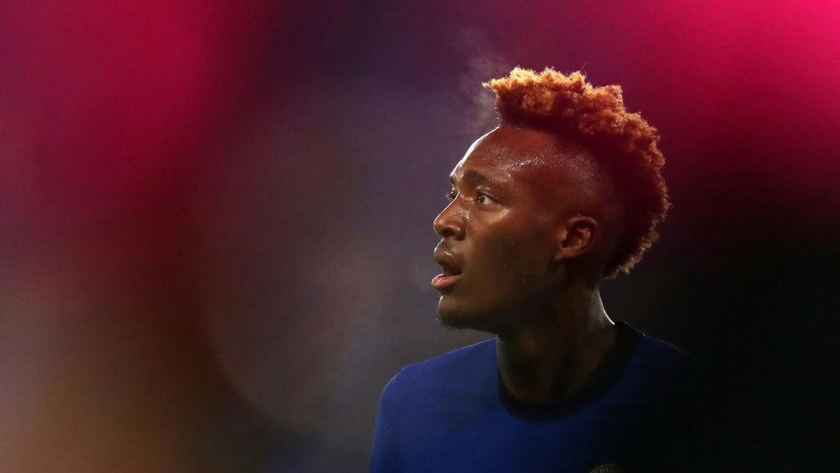 Striker Chelsea, Tammy Abraham, kabarnya masuk dalam bidikan West Ham United. (Foto: Catherine Ivill/Getty Images)