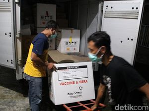 7.440 Vial Vaksin Corona Tiba di Blora dengan Pengawalan Ketat