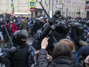 Kremlin Tuding Paman Sam Campur Tangan Aksi Demo Anti-Putin