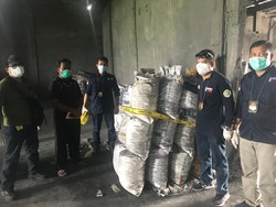 Olah Limbah B3 Tanpa Izin, 4 Perusahaan Aluminium di Jombang Disegel KLHK